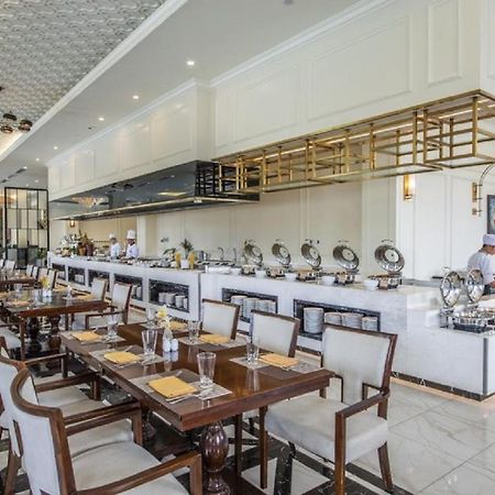 Vinpearl Golflink Nha Trang Hotel Bagian luar foto