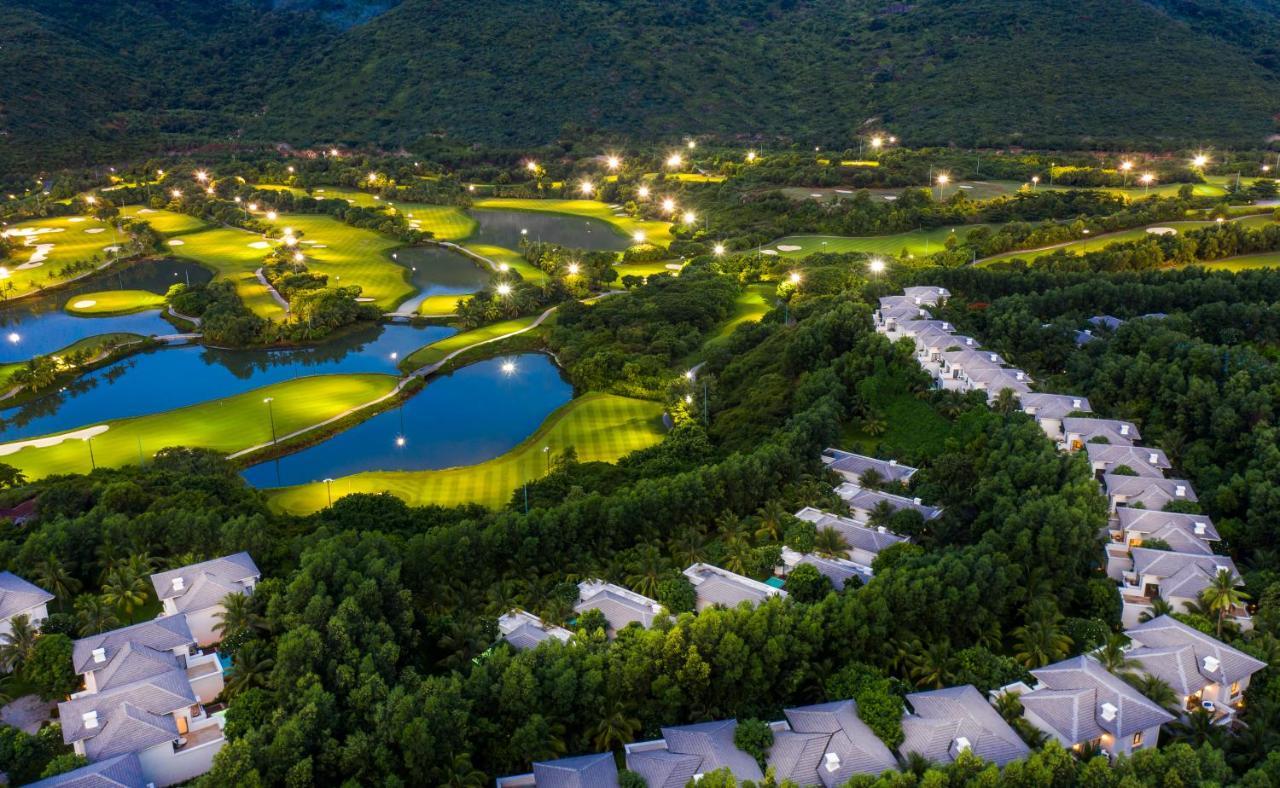 Vinpearl Golflink Nha Trang Hotel Bagian luar foto