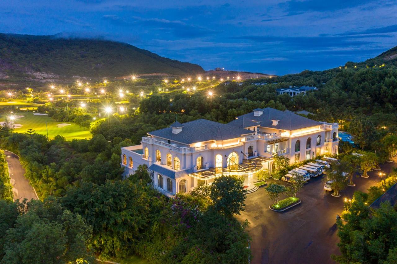 Vinpearl Golflink Nha Trang Hotel Bagian luar foto