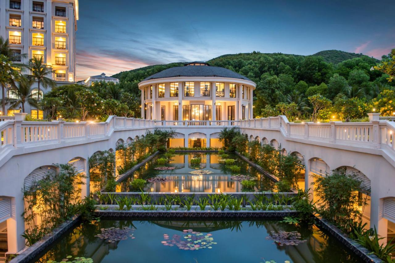 Vinpearl Golflink Nha Trang Hotel Bagian luar foto