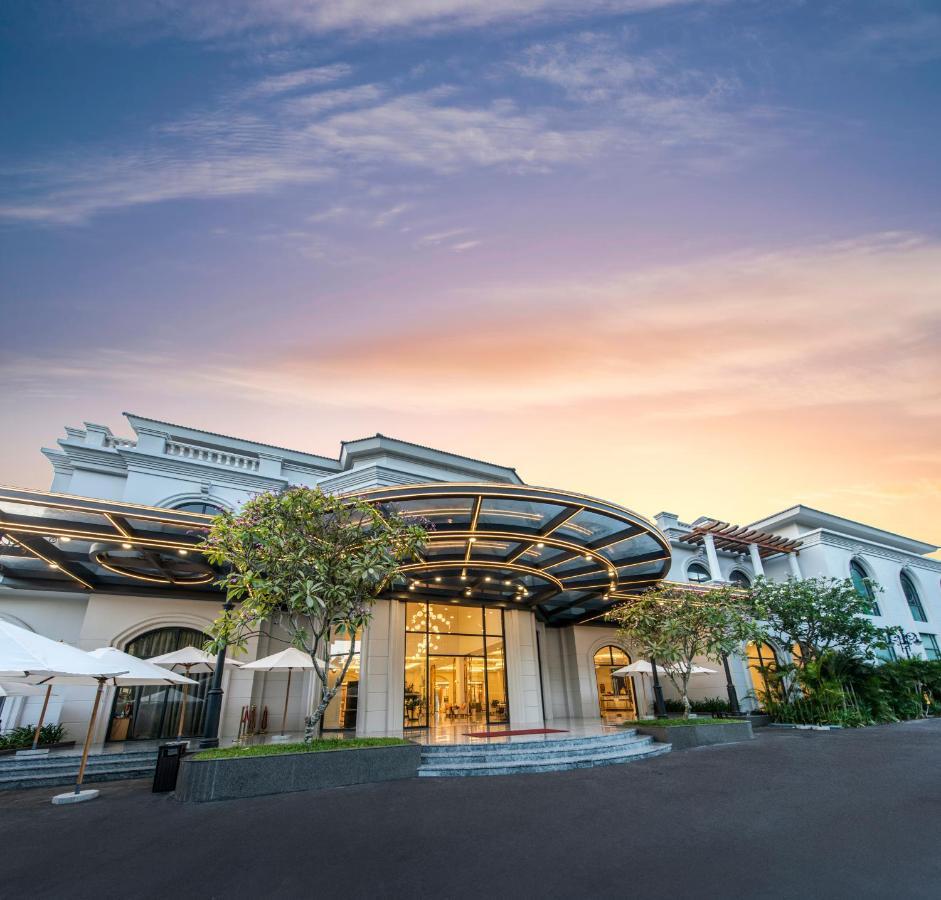Vinpearl Golflink Nha Trang Hotel Bagian luar foto